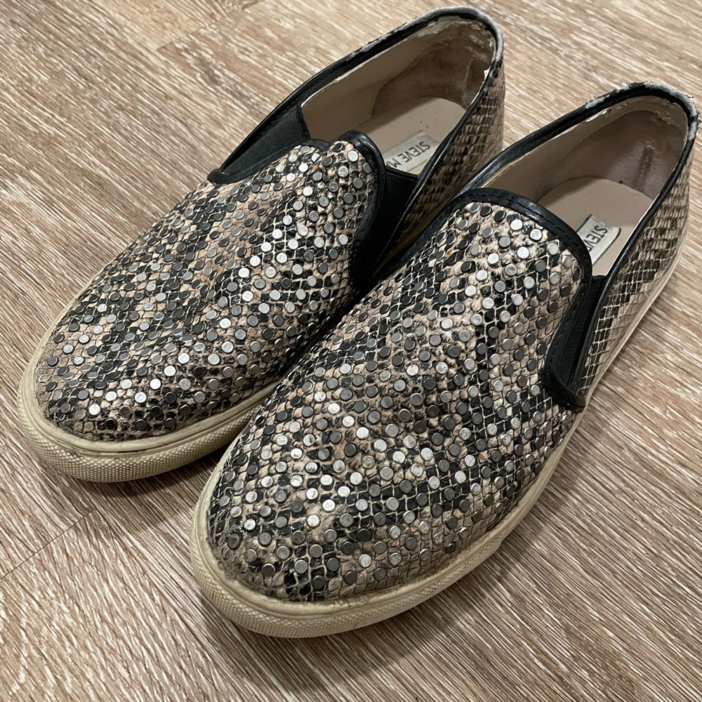 Steve Madden Black and Silver Embellished Slip-Ons Size 8.5